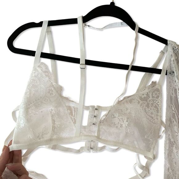 NBD Zola lace midi dress white sheer bralette bustier Revolve NWT L - Picture 8 of 14